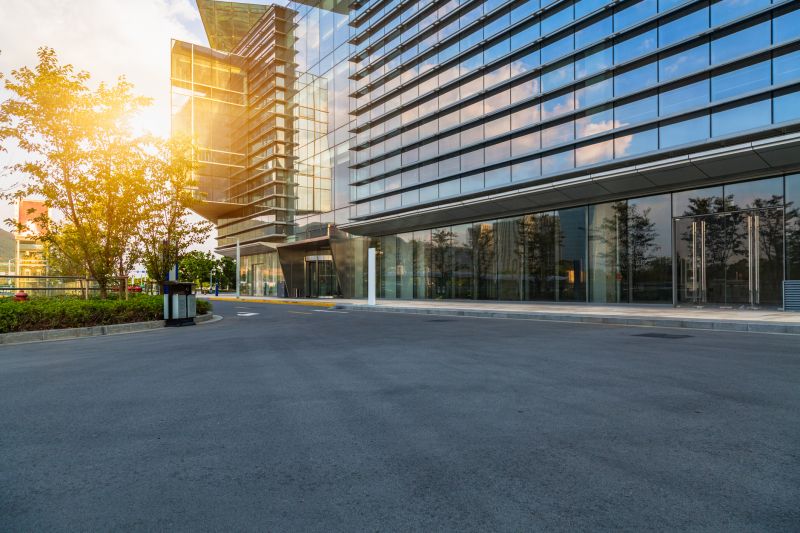 Commercial Asphalt Service detail