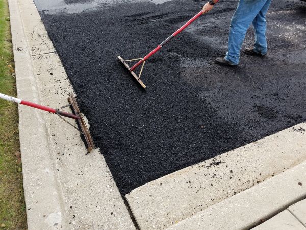 Cost of Asphalt Driveway Service in Citrus Heights
